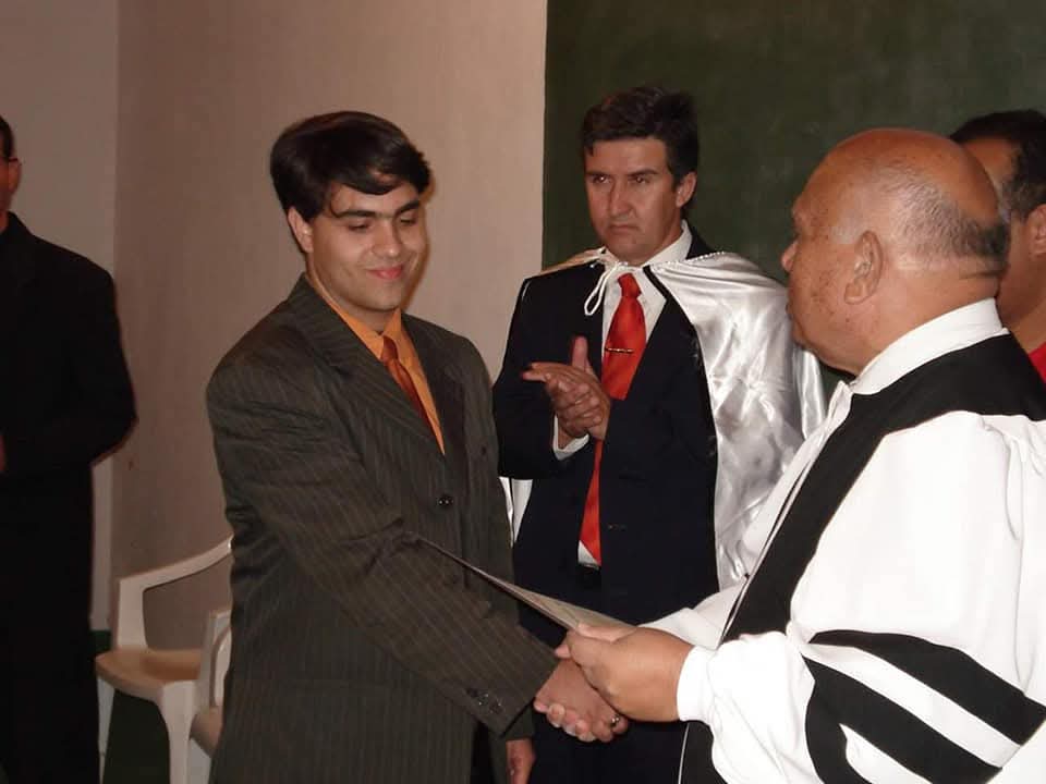 Conclusão do Doutorado em Teologia no Seminário maior recebendo das mãos de Paulo Aragão Lins um dos maiores teólogos do Brasil