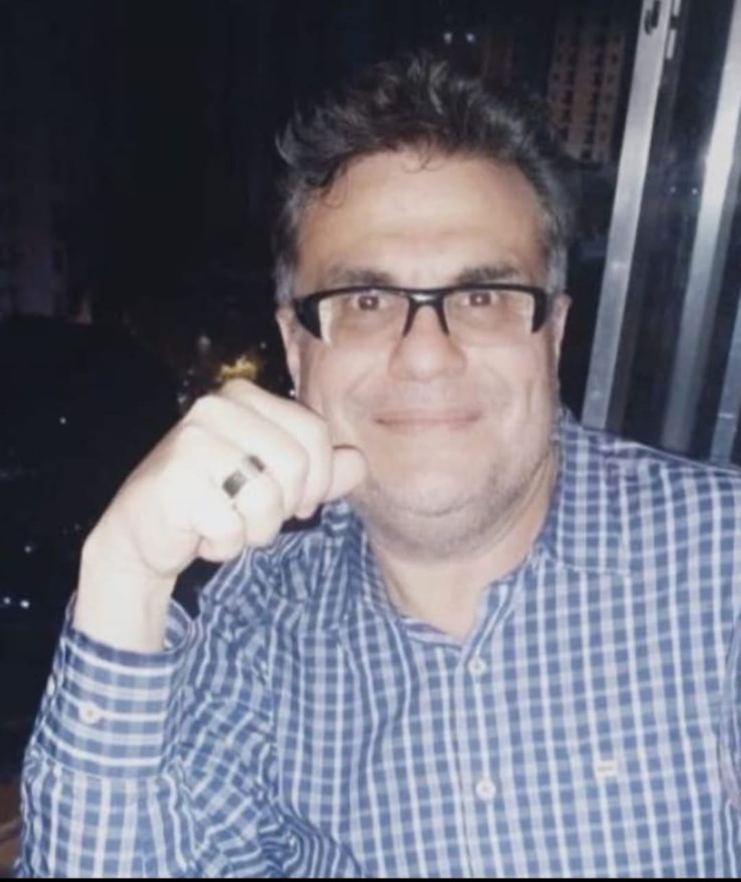 Jornalista Marcelo Menna Extra Classe